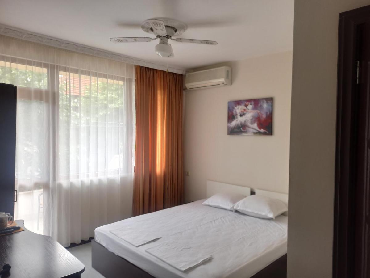 Zoia Hotel Черноморец Екстериор снимка